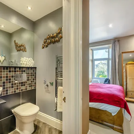 بيت للعطل Slate *